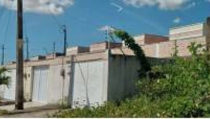 Foto 3 de 28: Casa em leilão em Maracanaú - CE — Casa, Padrão, 1 Vaga(S) de Garagem
