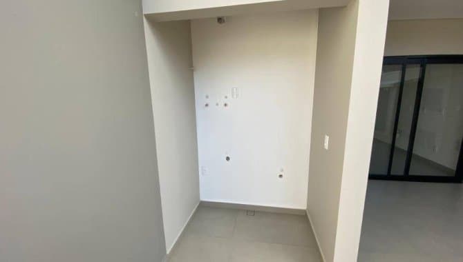 Foto 10 de 18: Casa em leilão em Joinville - SC — Casa, em Condomínio, 2 Vaga(S) de Garagem