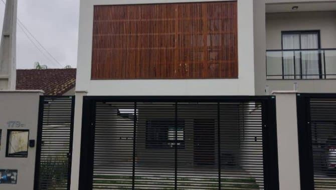 Foto 1 de 18: Casa em leilão em Joinville - SC — Casa, em Condomínio, 2 Vaga(S) de Garagem