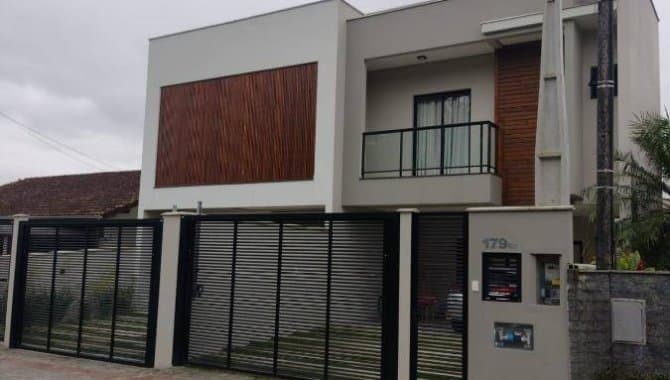Foto 3 de 18: Casa em leilão em Joinville - SC — Casa, em Condomínio, 2 Vaga(S) de Garagem