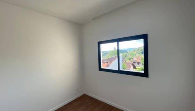 Foto 15 de 18: Casa em leilão em Joinville - SC — Casa, em Condomínio, 2 Vaga(S) de Garagem