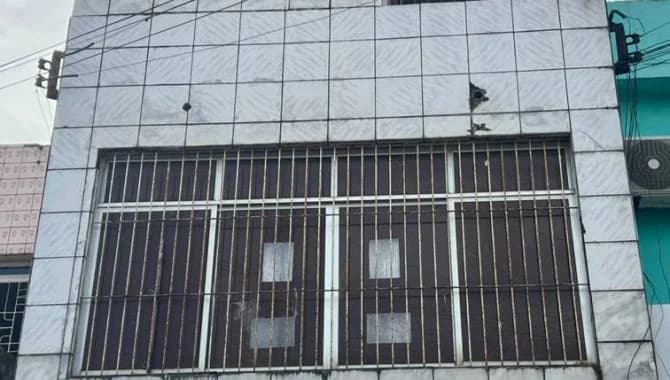 Foto 3 de 3: Comercial em leilão em Ribeirão - PE — Prédio, Padrão, Ocupado