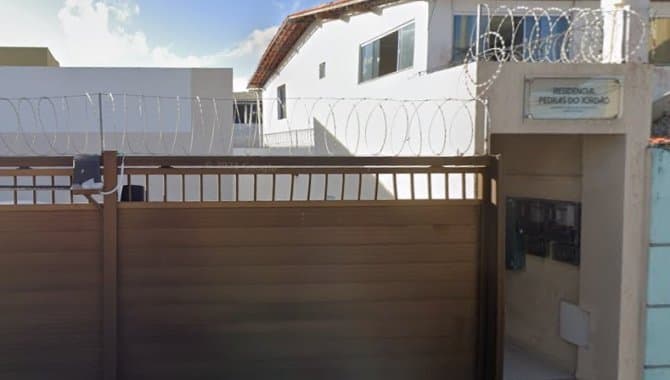 Foto 2 de 3: Casa em leilão em Lauro De Freitas - BA — Casa 64 m² (Residencial Pedras Do Jordão) - Ipitanga - Lauro De Freitas - BA