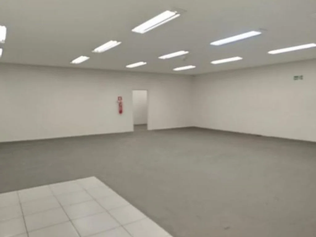 Foto 6 de 11: Comercial em leilão em Itaporã - MS — Prédio Comercial 630 m² - Itaporã-MS - Av. São José, 565 - Centro
