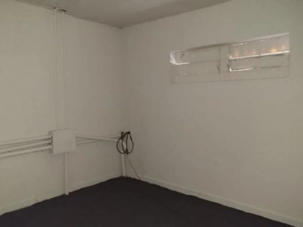 Foto 11 de 11: Comercial em leilão em Itaporã - MS — Prédio Comercial 630 m² - Itaporã-MS - Av. São José, 565 - Centro