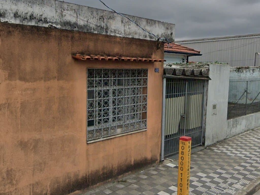 Foto 4 de 6: Casa em leilão em Jacareí - SP — Casa e Área 1.182 m² - São João - Jacareí - SP