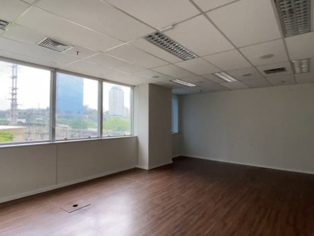 Foto 12 de 20: Comercial em leilão em São Paulo - SP — Sala Comercial 457 m² - São Paulo-SP - Av. Dr. Chucri Zaidan, 80 - Sala 2-B - Vila Cordeiro