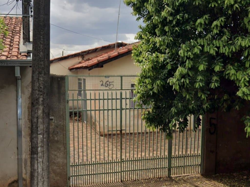 Foto 3 de 6: Casa em leilão em Lins - SP — Casa 34 m² - Conj. Hab. Francisco José de Oliveira Ratto - Lins - SP