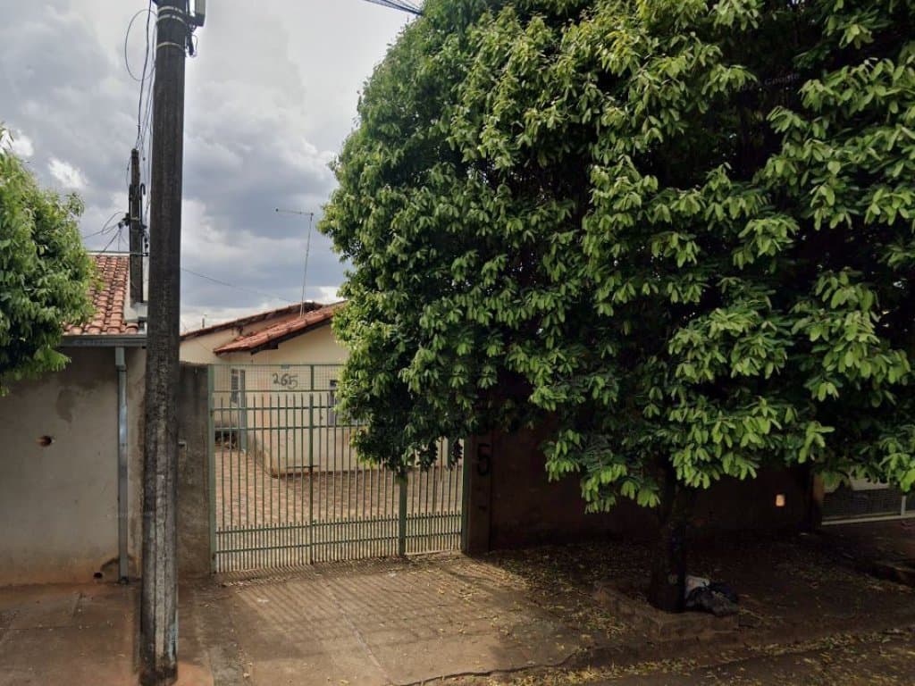 Foto 4 de 6: Casa em leilão em Lins - SP — Casa 34 m² - Conj. Hab. Francisco José de Oliveira Ratto - Lins - SP