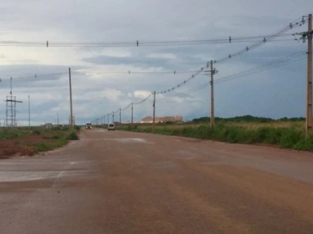 Foto 16 de 35: Comercial em leilão em Rondonópolis - MT — Área com 80.000 m² (Terminal ferroviário de Rondonópolis) - Parque Industrial de Rondonópolis - Rondonópolis - MT