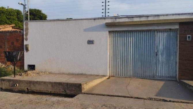Casa em leilão em Timon - MA — Casa 125 m² - São Benedito - Timon - MA