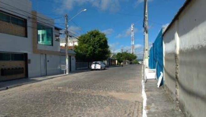 Foto 2 de 6: Casa em leilão em Bezerros - PE — Casa 398 m² - São Sebastião - Bezerros - PE
