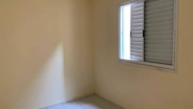 Foto 4 de 10: Casa em leilão em São Paulo - SP — Casa em Condomínio 59 m² - Valdevino Souza - Valparaíso - SP