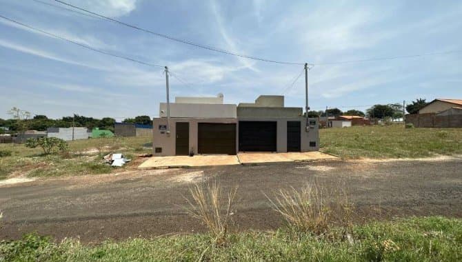 Foto 2 de 7: Casa em leilão em Santa Helena De Goiás - GO — Casa 94 m² - Parque Isaura - Santa Helena de Goiás - GO