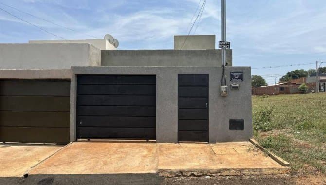 Foto 1 de 7: Casa em leilão em Santa Helena De Goiás - GO — Casa 94 m² - Parque Isaura - Santa Helena de Goiás - GO