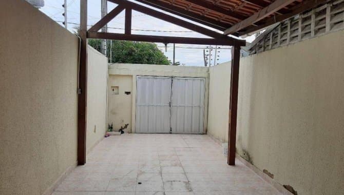 Foto 4 de 6: Casa em leilão em Fortaleza - CE — Casa 100 m² - Cidade dos Funcionários - Fortaleza - CE