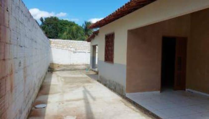 Foto 4 de 9: Casa em leilão em Fortaleza - CE — Casa 86 m² - Guajeru - Fortaleza - CE