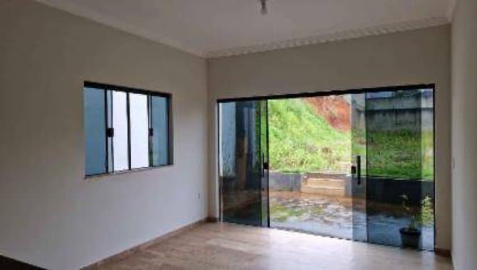 Foto 5 de 15: Casa em leilão em Cachoeira Paulista - SP — Casa em Condomínio 141 m² - Aguada - Cachoeira Paulista - SP