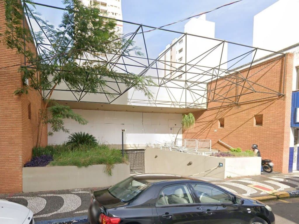 Foto 2 de 13: Comercial em leilão em Presidente Prudente - SP — Prédio Comercial 1.304 m² - Presidente Prudente-SP - Rua Major Felício Tarabay, 695 - Centro