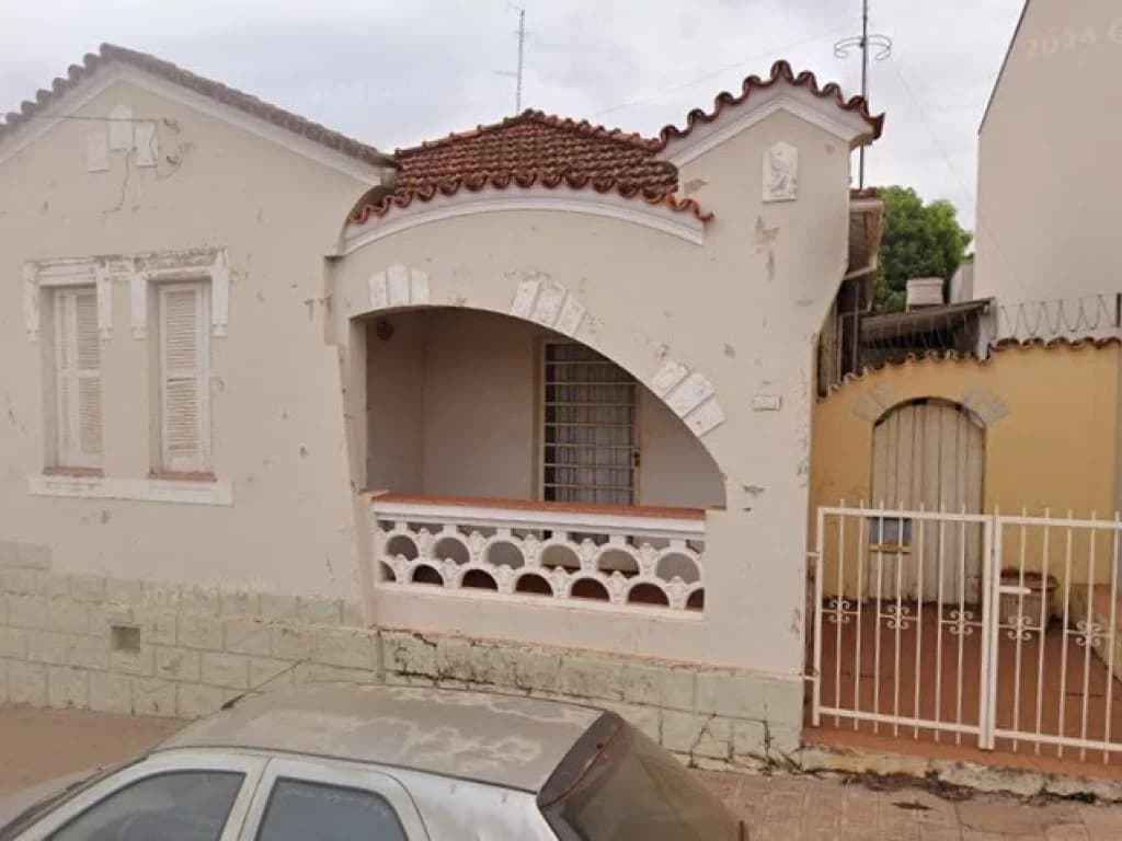 Foto 4 de 5: Comercial em leilão em Batatais - SP — Parte Ideal sobre Imóvel Comercial 187 m² - Central - Batatais - SP