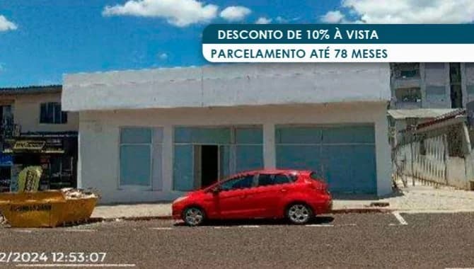 Foto 1 de 8: Comercial em leilão em Capitão Leônidas Marques - PR — Imóvel Comercial 240 m² - Centro - Capitão Leônidas Marques - PR