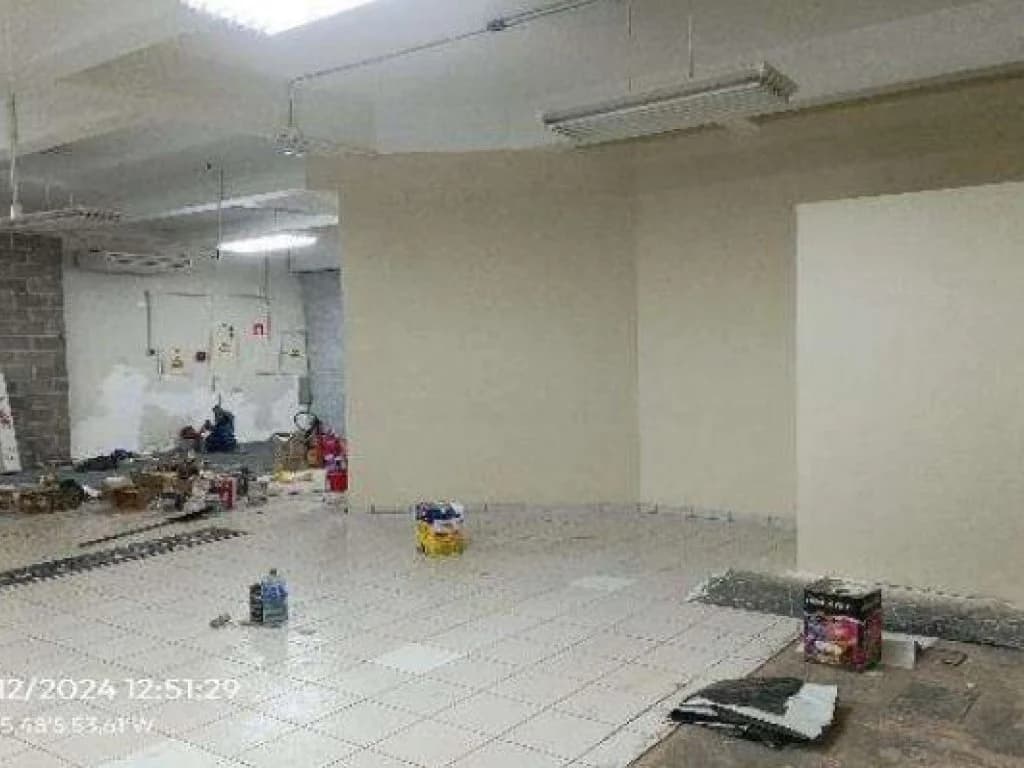 Foto 4 de 8: Comercial em leilão em Capitão Leônidas Marques - PR — Imóvel Comercial 240 m² - Centro - Capitão Leônidas Marques - PR
