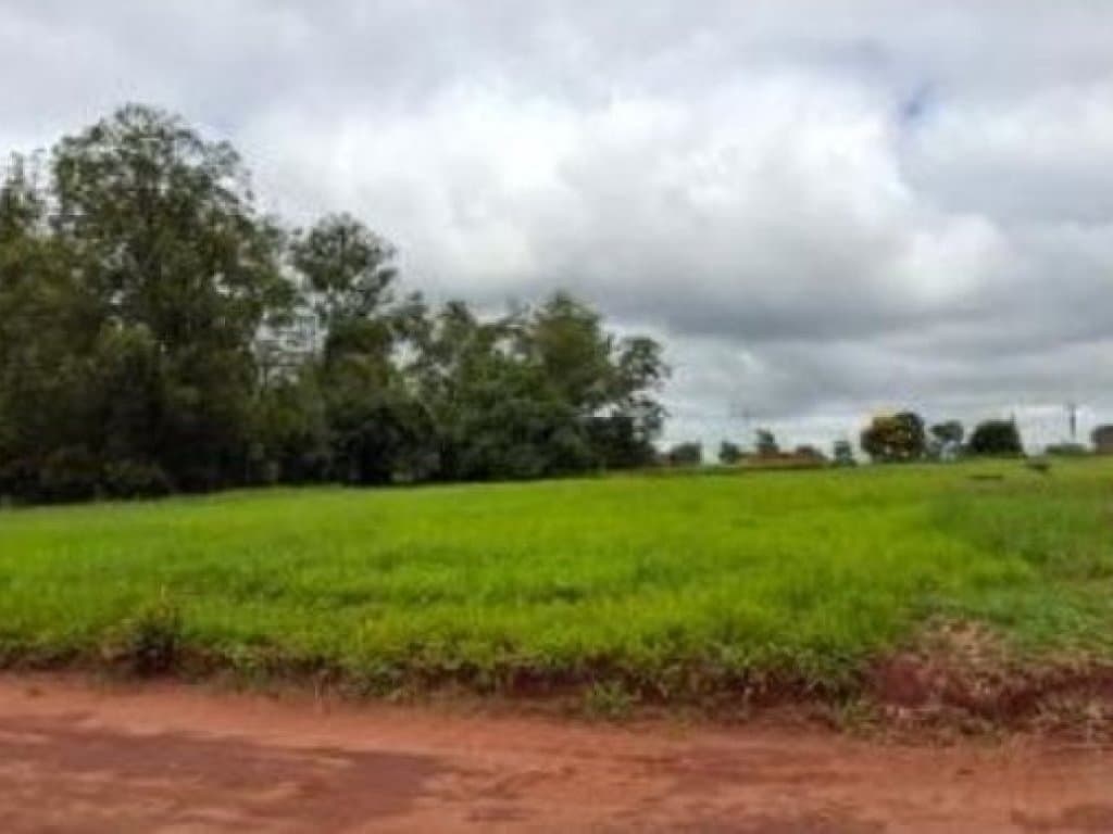 Foto 4 de 9: Terreno em leilão em Águas De Santa Bárbara - SP — Área 1.134 m² - Thermas de Santa Bárbara - Águas de Santa Bárbara - SP