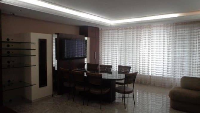 Foto 3 de 14: Casa em leilão em Ponta Grossa - PR — Casa 315 m² - Jardim Carvalho - Ponta Grossa - PR