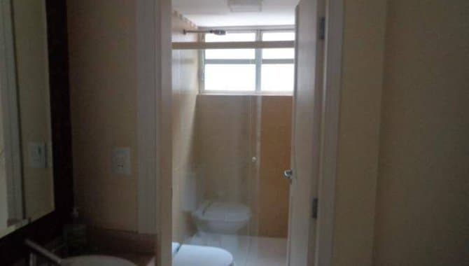 Foto 14 de 14: Casa em leilão em Ponta Grossa - PR — Casa 315 m² - Jardim Carvalho - Ponta Grossa - PR