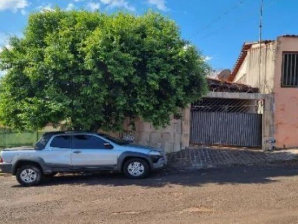 Foto 3 de 4: Casa em leilão em Itumbiara - GO — Casa 55 m² - Setor Social - Itumbiara - GO