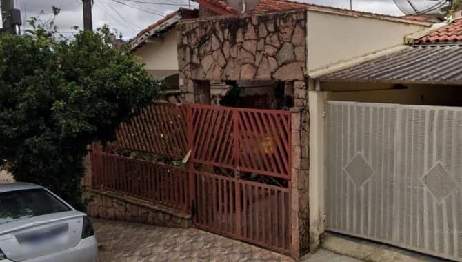 Foto 1 de 5: Casa em leilão em Itatiba - SP — Parte Ideal sobre a Nua Propriedade de Casa em Terreno de 125 m² - Loteamento Santo Antônio - Itatiba - SP