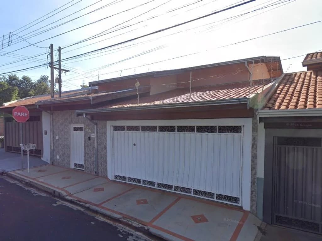 Foto 3 de 5: Casa em leilão em Bebedouro - SP — Direitos sobre Casa 200 m² - Parque Residencial Irmãos Furquim - Bebedouro - SP