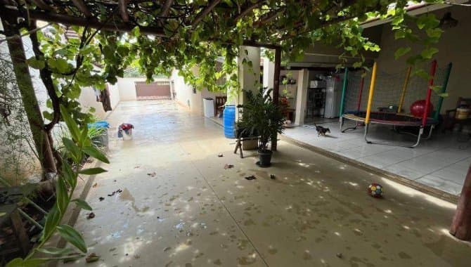 Foto 13 de 17: Casa em leilão em Formosa - GO — Casa 196 m² - Setor Nordeste - Formosa - GO