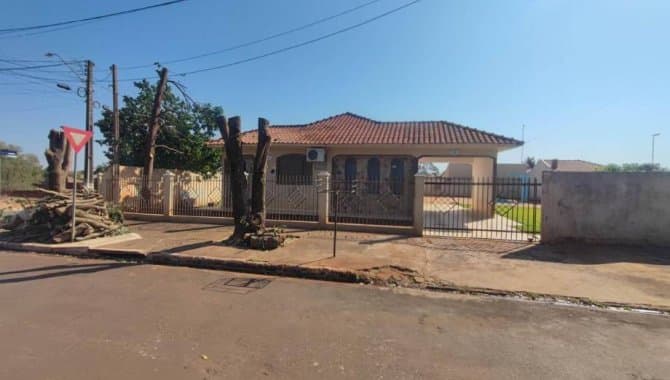 Foto 2 de 13: Casa em leilão em Ângulo - PR — Casa 173 m² - Centro - Ângulo - PR