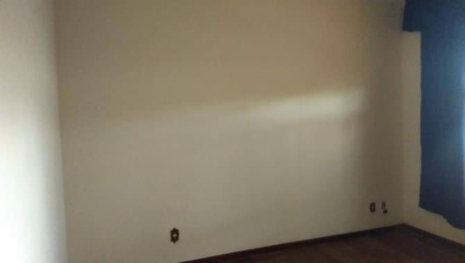 Foto 6 de 14: Casa em leilão em Londrina - PR — Casa 271 m² - Jardim Champagnat - Londrina - PR