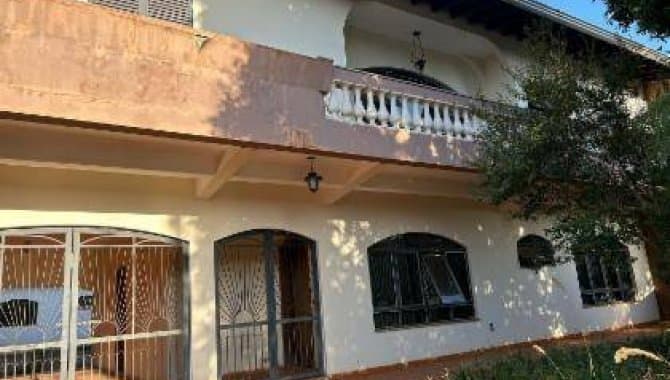 Foto 9 de 14: Casa em leilão em Londrina - PR — Casa 271 m² - Jardim Champagnat - Londrina - PR