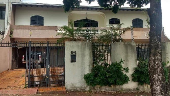Foto 1 de 14: Casa em leilão em Londrina - PR — Casa 271 m² - Jardim Champagnat - Londrina - PR