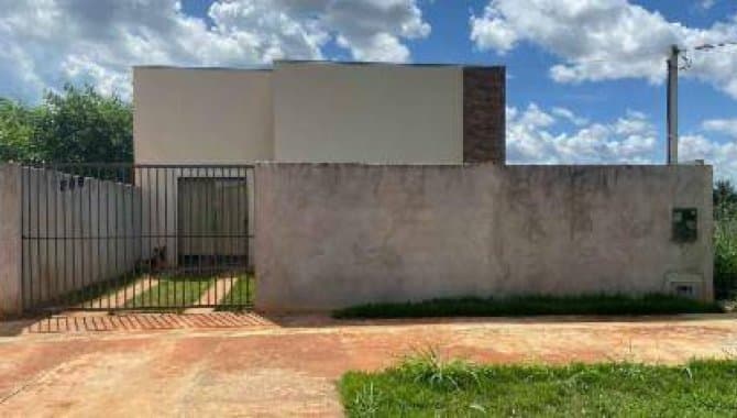 Foto 1 de 3: Casa em leilão em Sinop - MT — Casa 57 m² - Jardim Viena - Sinop - MT