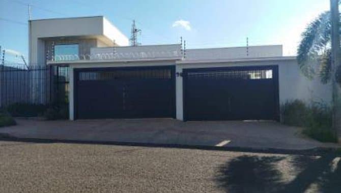 Foto 3 de 4: Casa em leilão em Maringá - PR — Casa, Padrão, 0 Vaga(S) de Garagem