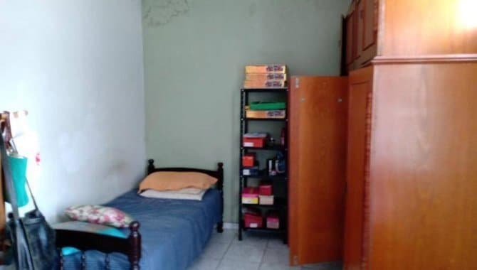 Foto 12 de 18: Casa em leilão em Taubaté - SP — Casa, Padrão, 0 Vaga(S) de Garagem