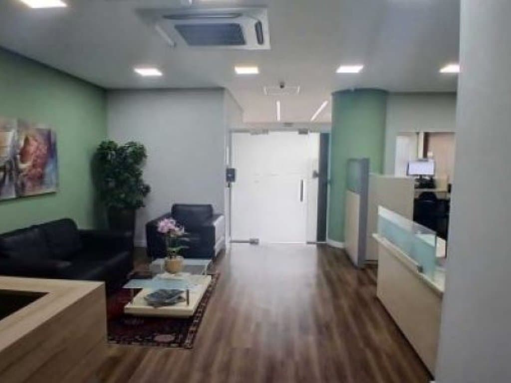 Foto 3 de 19: Comercial em leilão em São Paulo - SP — Imóvel Comercial 329 m² (Lojas 01 e 02 do Edifício Nova Brasília) - Centro - São Paulo - SP