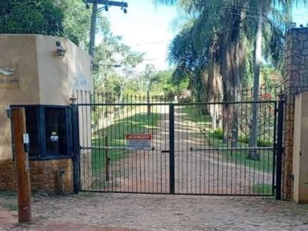 Foto 2 de 2: Terreno em leilão em Areal - RJ — Terreno 9.300 m² - Areal-RJ - Estrada Mundo Novo, 4501 (via de circulação interna Rua B, 13) - Novo Mundo