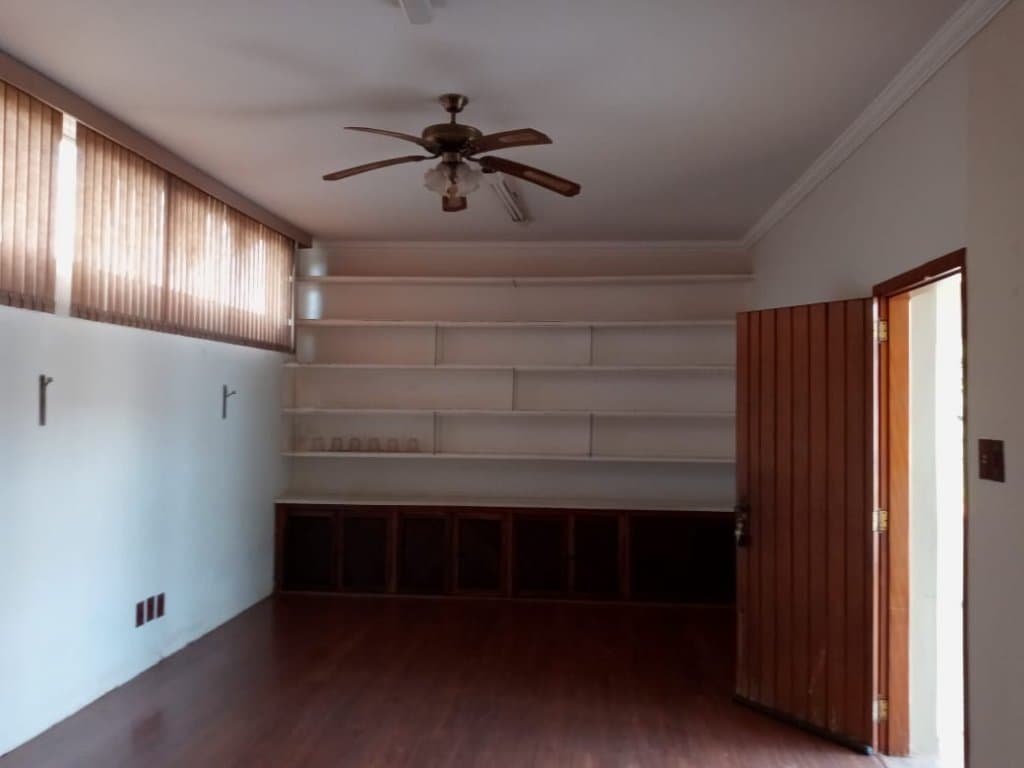 Foto 11 de 18: Casa em leilão em Araraquara - SP — Casa 316 m² (área construída) e 620 m² (terreno) - Centro - Araraquara - SP