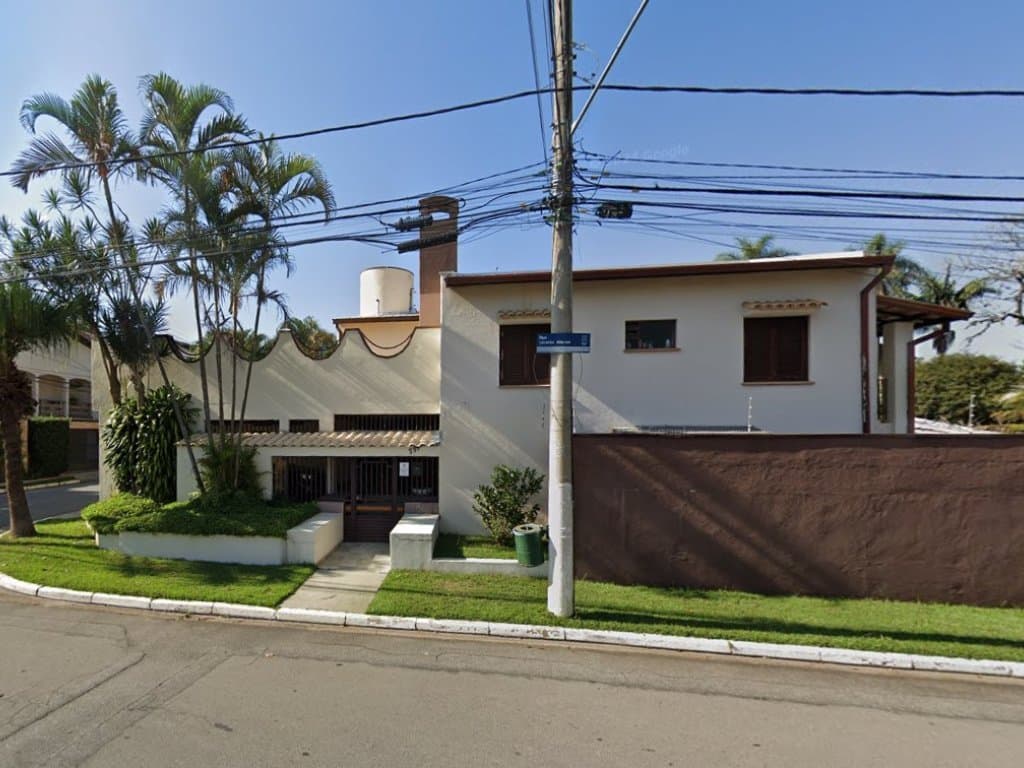 Foto 2 de 6: Casa em leilão em São Paulo - SP — Casa 353 m² - Interlagos - São Paulo - SP