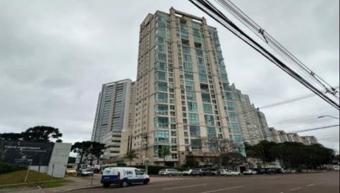 Foto 1 de 2: Apartamento em leilão em Curitiba - PR — Apartamento 186 m² - Curitiba-PR - Rua Prof. Pedro Viriato Parigot de Souza, 3.565 - Apto. 291 - Campo Comprido