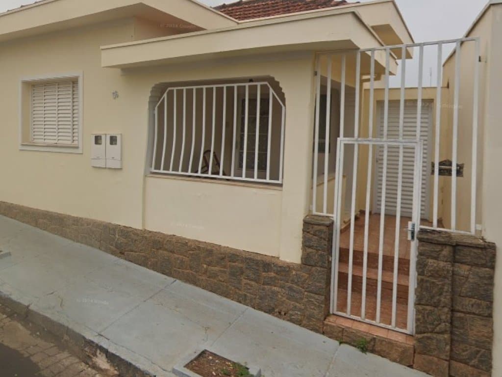 Foto 3 de 3: Casa em leilão em Mococa - SP — Nua Propriedade sobre Casa 260 m² - Centro - Mococa - SP