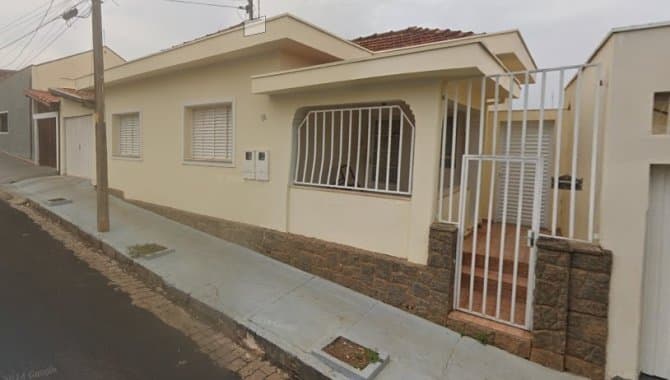 Foto 1 de 3: Casa em leilão em Mococa - SP — Nua Propriedade sobre Casa 260 m² - Centro - Mococa - SP