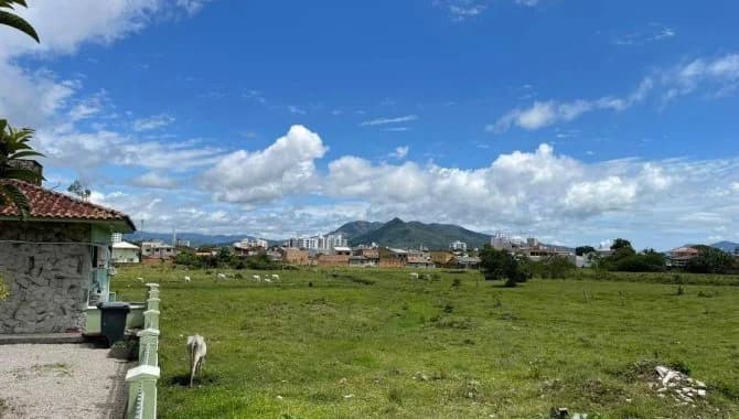 Foto 5 de 13: Terreno em leilão em Biguaçu - SC — Área 21.293 m² - Fundos - Biguaçu - SC
