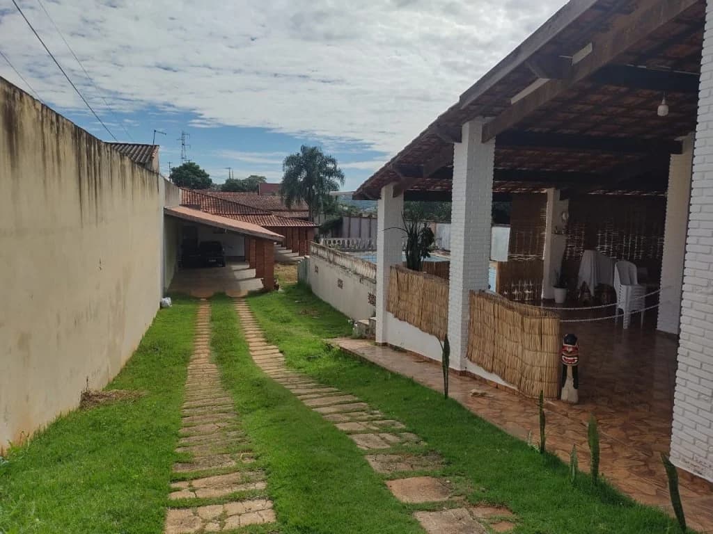 Foto 4 de 11: Casa em leilão em Itapetininga - SP — Casa 532 m² - Vila Belo Horizonte - Itapetininga - SP