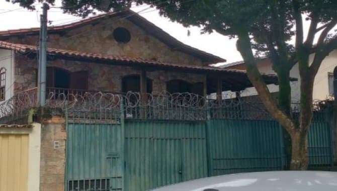 Casa em leilão em Belo Horizonte - MG — Casa 300 m² - Belo Horizonte-MG - Rua Egito, 500 - Parque Jardim Leblon